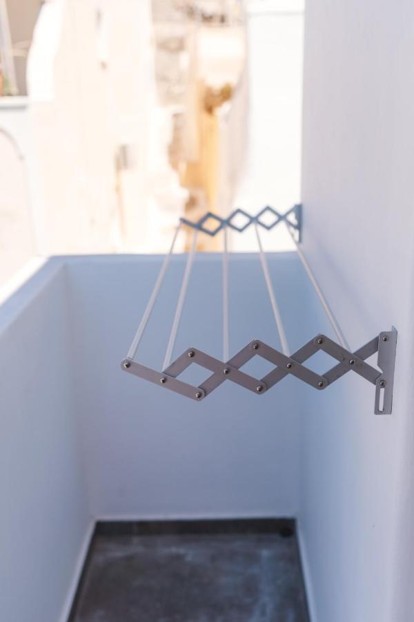 Emporio Lux House With Outdoor Jacuzzi And Sea View In Santoriniアパートメント エクステリア 写真