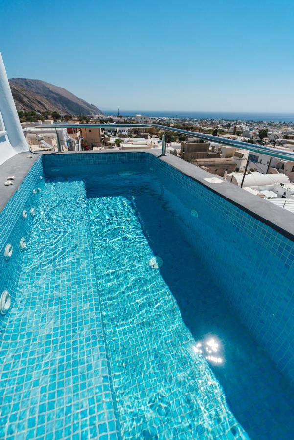 Emporio Lux House With Outdoor Jacuzzi And Sea View In Santoriniアパートメント エクステリア 写真