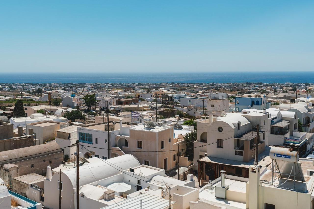Emporio Lux House With Outdoor Jacuzzi And Sea View In Santoriniアパートメント エクステリア 写真