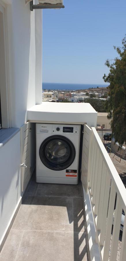 Emporio Lux House With Outdoor Jacuzzi And Sea View In Santoriniアパートメント エクステリア 写真